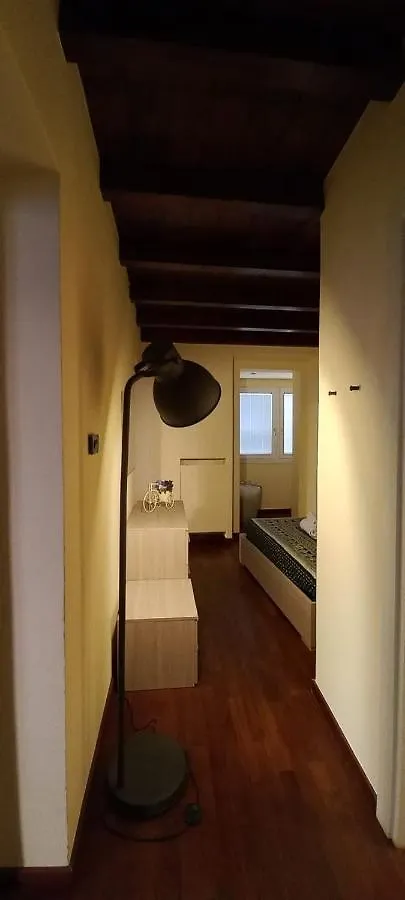 Daisy Apartment In Centro A Côme