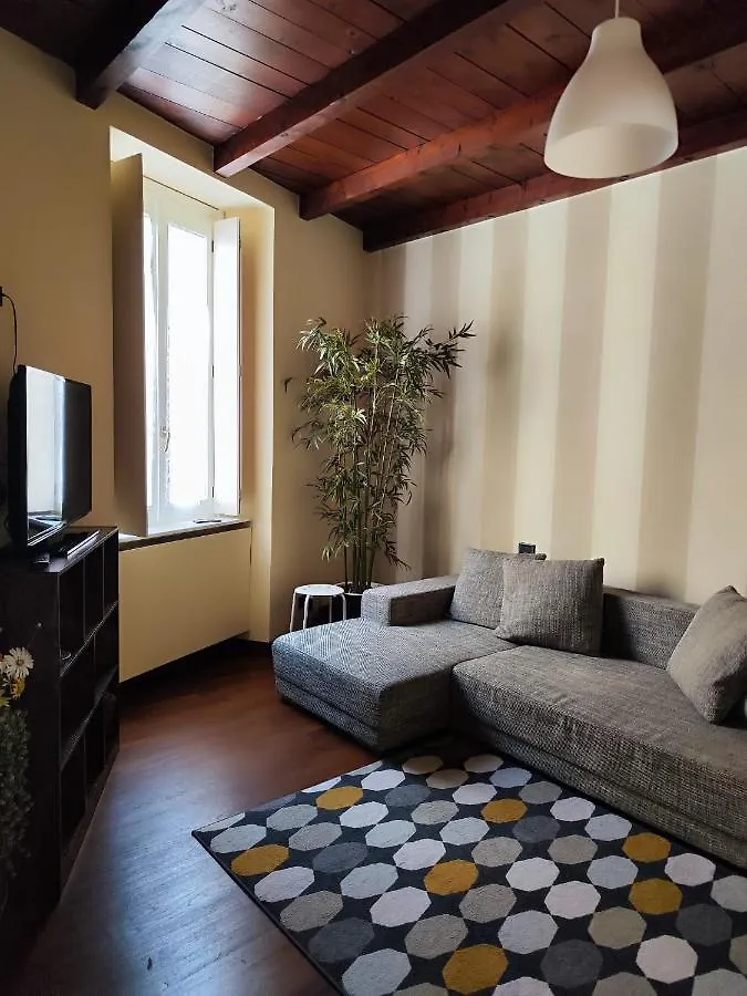 Daisy Apartment In Centro A Côme